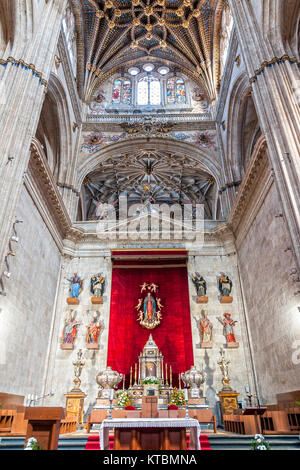 Altar de la Catedral Nueva de Salamanca. Ciudad Patrimonio de la Humanidad. Castilla León. España Stock Photo