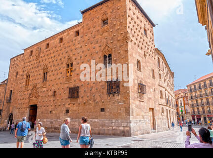 Casa de las Conchas. Salamanca. Ciudad Patrimonio de la Humanidad. Castilla León. España Stock Photo