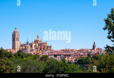 Vista de Segovia y su catedral. Castilla León. España. Stock Photo