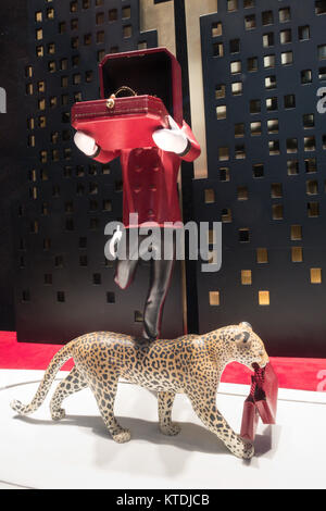 Cartier Holiday Window Display, Fifth Avenue, NYC, USA Stock Photo