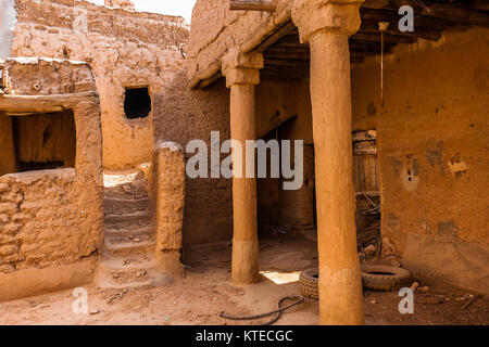 The interior of the abandoned traditional Arab mud brick house, Al Majmaah, Saudi Arabia Stock Photo