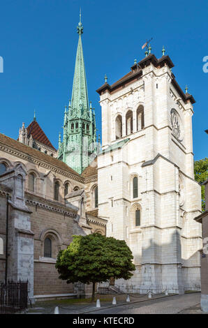 Rear of St Pierre Cathedral in the Old Town (Vieille Ville), Geneva (Geneve), Lake Geneva, Switzerland Stock Photo