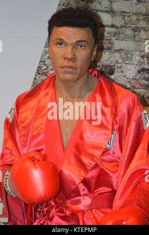 New York, USA. 22 Dec, 2017. The wax figure of Muhammad Ali on display at Madame Tussauds New York. Stock Photo