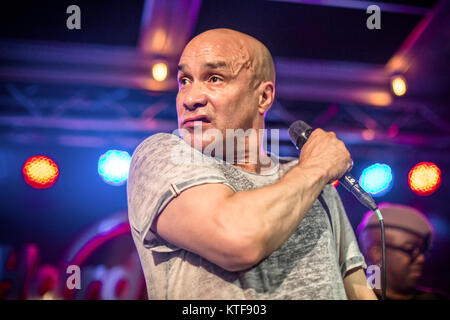 The American funk rock band Dan Reed Network performs a live concert at Hard Rock Café in Oslo. Here singer Dan Reed is seen live on stage. Norway, 04/06 2016. Stock Photo