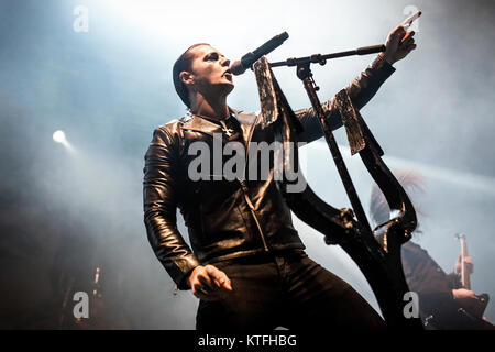 Norway, Oslo - November 24, 2017. The Norwegian black metal band Satyricon performs a live concert at Sentrum Scene in Oslo. Here vocalist Satyr is seen live on stage. (Photo credit: Gonzales Photo - Terje Dokken). Stock Photo