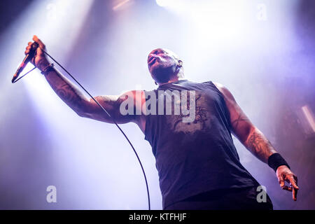 The Brazilian death and thrash metal band Sepultura performs a live concert at Rockefeller in Oslo. Here vocalist Derrick Green is seen live on stage. Denmark, 07/02 2017. Stock Photo