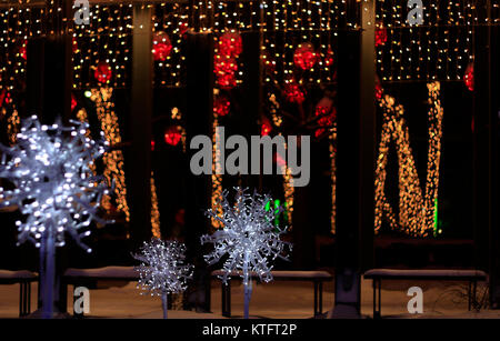 Yorkville, Toronto, Canada. 25th Dec, 2017. Christmas lights as part of Toronto Yorkville Holiday Magic 2017 on display at Christmas Eve, December 24, 2017. Credit: CharlineXia/Alamy Live News Stock Photo