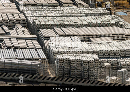 aluminium bars in port Stock Photo