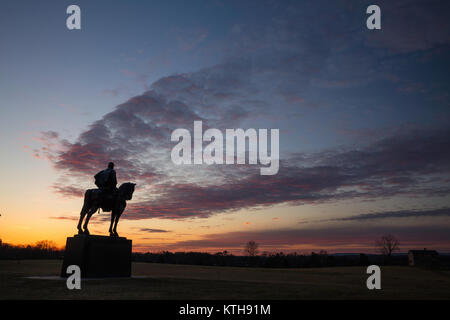 Stonewall Jackson statue at sunset, Manassas National Battlefield Park, Virginia Stock Photo