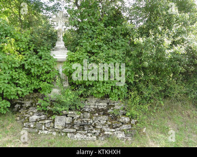 Autrepierre (M-et-M) croix de chemin D Stock Photo - Alamy