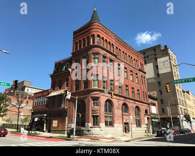 Barenburg Eye Associates Building, 100 Park Avenue, Baltimore, MD 21201 (35618077622) Stock Photo