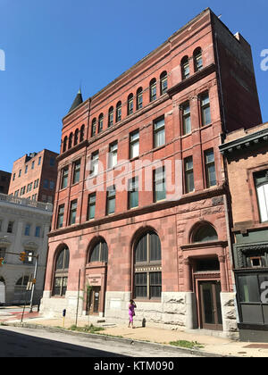 Barenburg Eye Associates Building, 100 Park Avenue, Baltimore, MD 21201 (35399178590) Stock Photo