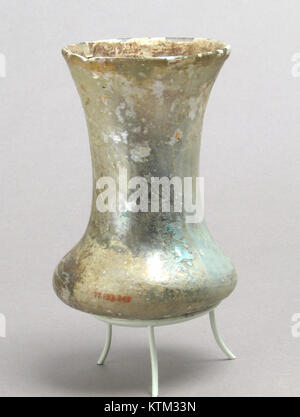 Beaker, Bell MET sf17 193 343s2 Stock Photo