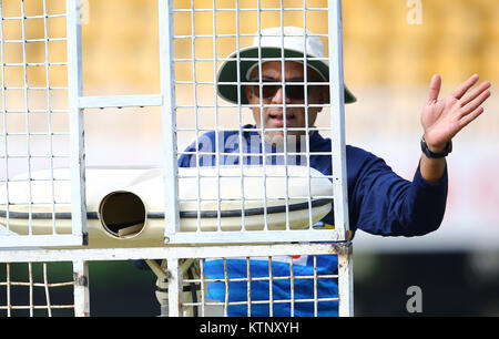 Colombo, Sri Lanka. 28th Dec, 2017. Sri Lanka's newly-appointed head cricket coach Chandika Hathurusingha looks on during a practice session at the R. Premadasa Stadium in Colombo.Sri Lanka are scheduled to take part in a tri-nation, one-day international series in January against Zimbabwe and Bangladesh in Dhaka. Credit: Vimukthi Embuldeniya/Alamy Live News Stock Photo