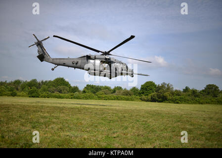 Airmen with the 101st Rescue Squadron train with soldiers from A ...