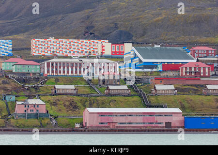 Flats / apartments at Barentsburg, Russian coal mining settlement at Isfjorden, Spitsbergen / Svalbard, Norway Stock Photo