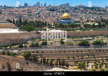 View on the Dome of Rock and Temple Mount in Jerusalem from the Mount of Olives Stock Photo