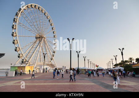 Guayaquil, Ecuador - La Perla, the Guayaquil ferris wheel on the waterfront or Malecon, Guayaquil, Ecuador South America Stock Photo