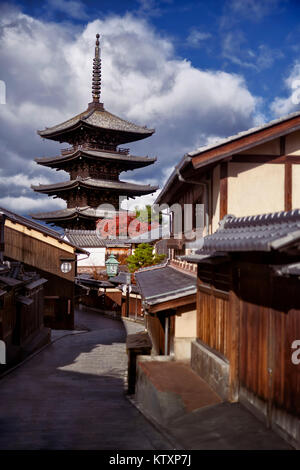 License and prints at MaximImages.com - Yasaka Pagoda of Hokanji, Hokan-ji Temple, 5-story Buddhist temple pagoda in Higashiyama, Kyoto, Japan Stock Photo