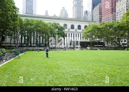 Bryant Park at the rear of the New York Public Library at dawn, Manhattan, New York City, New York, July, 2016. Stock Photo