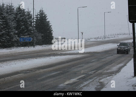 Saddleworth, UK. 29th Dec, 2017. A snow covered route at junction 22 of the  M62, Saddleworth, 29th December, 2017 (C)Barbara Cook/Alamy Live News Stock Photo