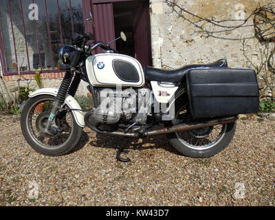 The BMW R75 is a classic motorcycle model, known for its design and ...