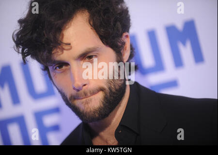 NEW YORK, NY - APRIL 09:  Penn Badgley attends the Museum Of The Moving Image 28th Annual Salute Honoring Kevin Spacey at 583 Park Avenue on April 9, 2014 in New York City.   People:  Penn Badgley Stock Photo