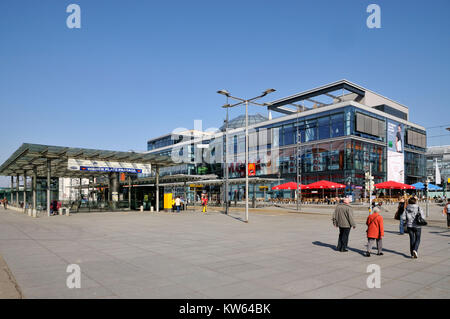 Dresden Wiener Platz Stock Photo Alamy
