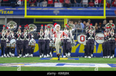 Arlington, TX, USA. 29th Dec, 2017. The Ohio State Buckeyes band during the Goodyear Cotton Bowl Classic between the USC Trojans and the Ohio State Buckeyes at AT&T Stadium in Arlington, TX. John Glaser/CSM/Alamy Live News Stock Photo