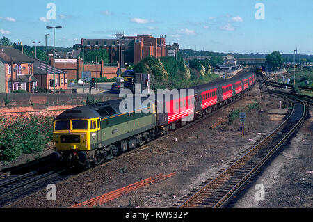 A pair of class 47 diesel locomotives numbers 47851 (D1648) and 47826 are top and tailing a Virgin Cross Country service at Eastleigh. 13th July 2002. Stock Photo