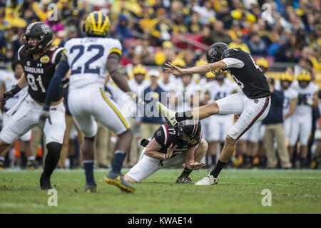 January 1, 2018 - South Carolina Gamecocks place kicker Parker White (43) completes a 44 yard field goal during the second quarter against the Michigan Wolverines during the Outback Bowl at Raymond James Stadium on Monday January 1, 2018 in Tampa, Florida. The score at half Michigan 9-3. Credit: Travis Pendergrass/ZUMA Wire/Alamy Live News Stock Photo