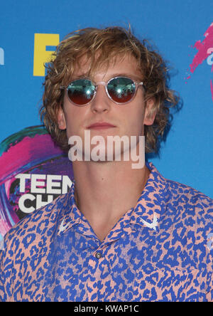 ***FILE PHOTO*** YOUTUBER LOGAN PAUL APOLOGIZES FOR POSTING VIDEO OF DEAD CORPSE IN JAPANESE 'SUICIDE FOREST' LOS ANGELES, CA - AUGUST 13: Logan Paul at the Teen Choice Awards 2017 at Galen Center on August 13, 2017 in Los Angeles, California. Credit: Faye Sadou/MediaPunch Stock Photo