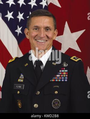 Lt. Gen. Michael T. Flynn, Director of the Defense Intelligence Agency from June 2012-August 2014. After a brief tenure as President Donald Trumps National Security Advisor, he was forced to resign. Late in the 2017, he was indicted and pleaded guilty to lying to the FBI  (BSLOC 2017 20 108) Stock Photo