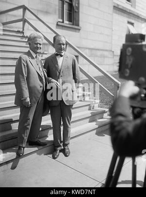 Senator Robert La Follette Sr., Progressive Party Candidate for President (left). He is being photographer with his running mate, Sen. Burton Wheeler, July 19, 1924. They won 17% of the popular vote against President Coolidge and Democrat John Davis. (BSLOC 2015 16 116) Stock Photo