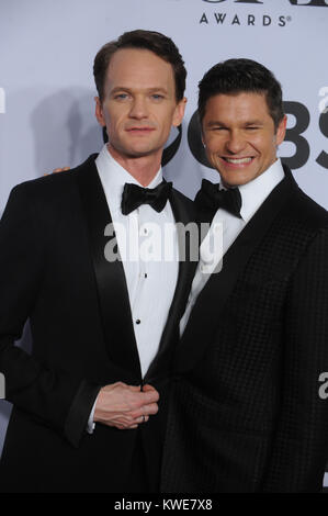 NEW YORK, NY - JUNE 08:  Neil Patrick Harris; David Burtka  attends American Theatre Wing's 68th Annual Tony Awards at Radio City Music Hall on June 8, 2014 in New York City.   People:  Neil Patrick Harris; David Burtka Stock Photo