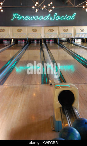 Vintage bowling alley in Nashville, TN USA Stock Photo