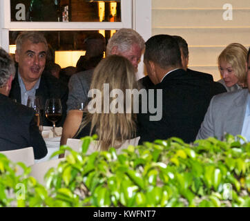 MIAMI BEACH  FL - JANUARY 21: Actress Cameron Diaz and Alex Rodriguez enjoy a romantic dinner in Miami with Former President Bill Clinton at Prime 112 Steakhouse.   On January 21, 2011 in Miami Beach, Florida   People:  Cameron Diaz Alex Rodriguez Bill Clinton Stock Photo