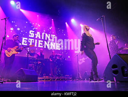 St Etienne Performing at Manchester O2 Ritz  Featuring: St Etienne, Sarah Cracknell, Pete Wiggs, Bob Stanley Where: Manchester, United Kingdom When: 02 Dec 2017 Credit: Sakura/WENN.com Stock Photo