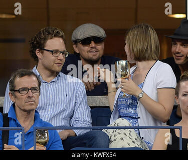 FLUSHING, NY - SEPTEMBER 03: Leonardo DiCaprio day nine of the 2013 US Open at USTA Billie Jean King National Tennis Center September 3, 2013 in the Flushing neighborhood of the Queens borough of New York City.    People:  Leonardo DiCaprio Stock Photo