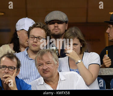 FLUSHING, NY - SEPTEMBER 03: Leonardo DiCaprio day nine of the 2013 US Open at USTA Billie Jean King National Tennis Center September 3, 2013 in the Flushing neighborhood of the Queens borough of New York City.    People:  Leonardo DiCaprio Stock Photo