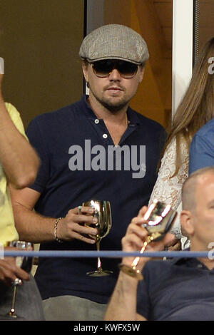 FLUSHING, NY - SEPTEMBER 03: Leonardo DiCaprio day nine of the 2013 US Open at USTA Billie Jean King National Tennis Center September 3, 2013 in the Flushing neighborhood of the Queens borough of New York City.    People:  Leonardo DiCaprio Stock Photo