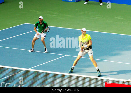 Pune, India. 2nd Jan, 2018. Jonathan Erlich of Israel and Kevin Anderson of South Africa in action in the first round of Doubles competition at Tata Open Maharashtra at the Mahalunge Balewadi Tennis Stadium in Pune, India. Credit: Karunesh Johri/Alamy Live News Stock Photo