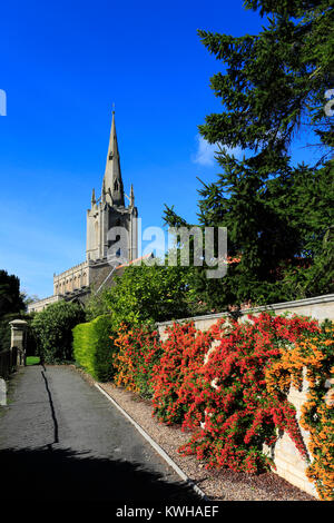 Autumn, St Andrews church, Billingborough village, Lincolnshire, England, UK Stock Photo