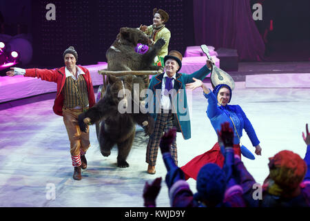 Actors and trained bears in the show Snow Queen by Great Moscow Circus during tis premiere in St. Petersburg Stock Photo