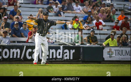 Quad cities river bandits hi-res stock photography and images - Alamy