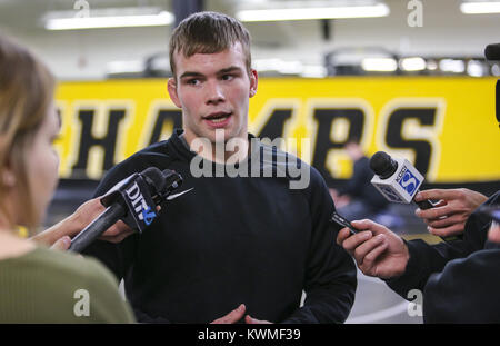 Iowa City, Iowa, USA. 8th Nov, 2017. Iowa Hawkeyes wrestler Brandon Sorensen talks to members of the media at the Dan Gable Wrestling Complex in Iowa City on Wednesday, November 8, 2017. Credit: Andy Abeyta/Quad-City Times/ZUMA Wire/Alamy Live News Stock Photo