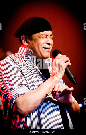 The American jazz singer and composer Al Jarreau pictured live on stage at a concert in Copenhagen. Denmark 23/04 2009. Stock Photo