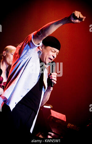 The American jazz singer and composer Al Jarreau pictured live on stage at a concert in Copenhagen. Denmark 23/04 2009. Stock Photo