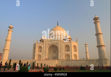 Iconic architecture Taj Mahal pillar Agra India Stock Photo