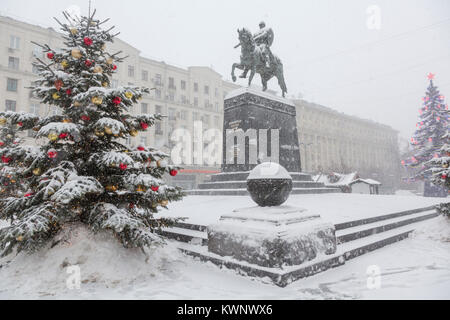 View of the monument to Yuri Dolgoruky on Tverskaya square during snowfall at Christmas time at the center of Moscow, Russia Stock Photo